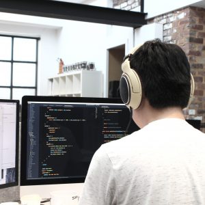 How to Hire Remote Developers: